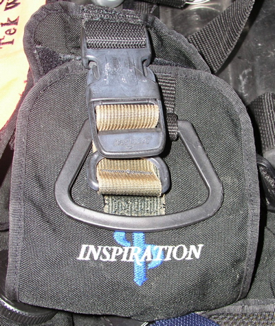 Safe release Integrated pockets left